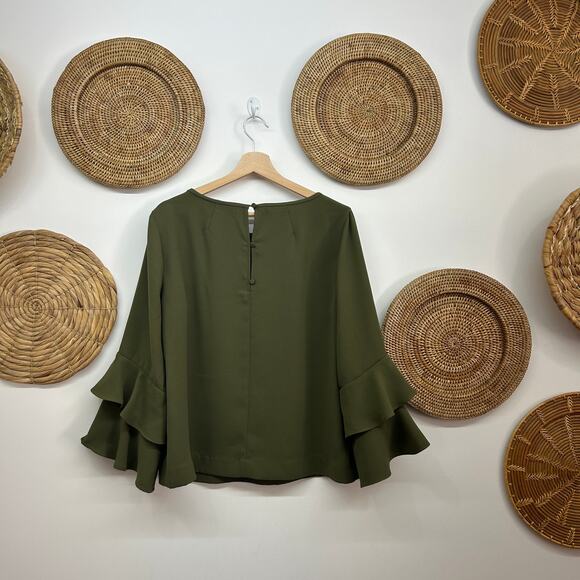 J. Crew Green Ruffle Wide Flare Sleeve Blouse Top Preppy 14 Feminine Business - Picture 2 of 5